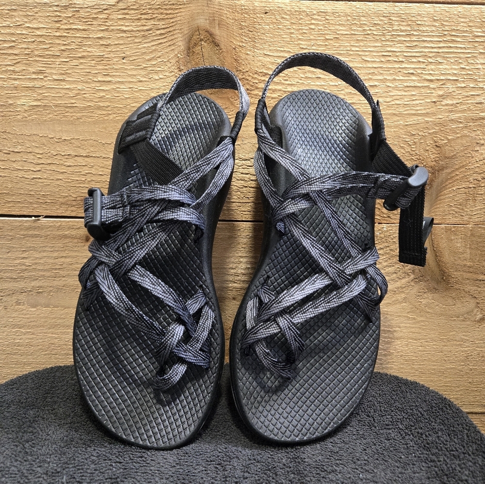 Chaco Z/Cloud X2 Woman’s Size 9 Limb Black